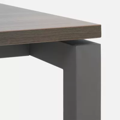 Float fixed table - detail photo